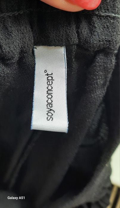 Kuloty z wiazaniem viscosa