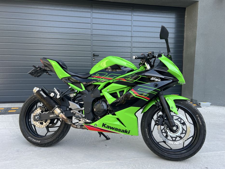 Kawasaki Ninja 125 2023 ABS Официальный 2000 км Идеальное тех. состояние