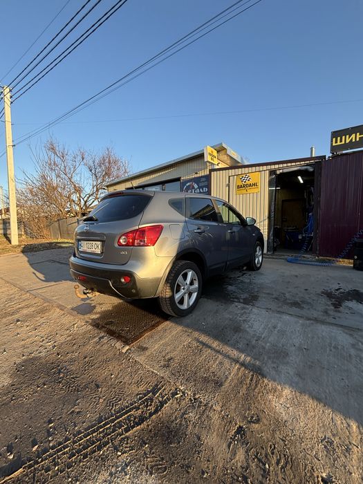 NISSAN Qashqai 2.0 110kW