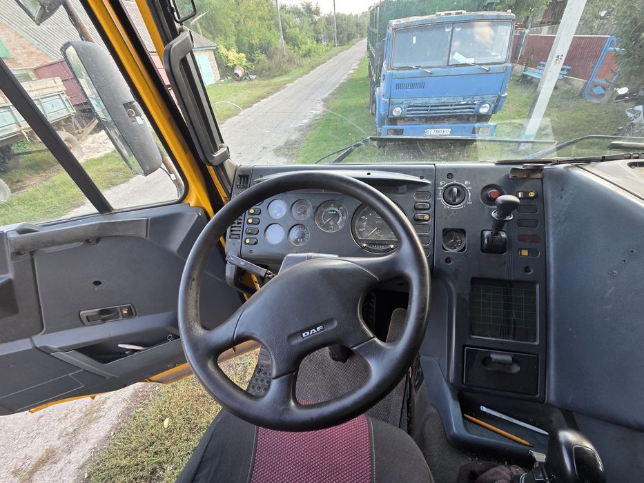 продам сідельний тягач DAF