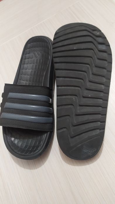 Шлепки Adidas.Оригинал.