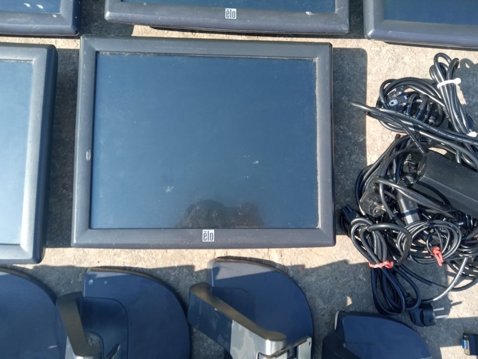 Монітори POS. Elo, Neovo 17 сенсорні, тачскрін