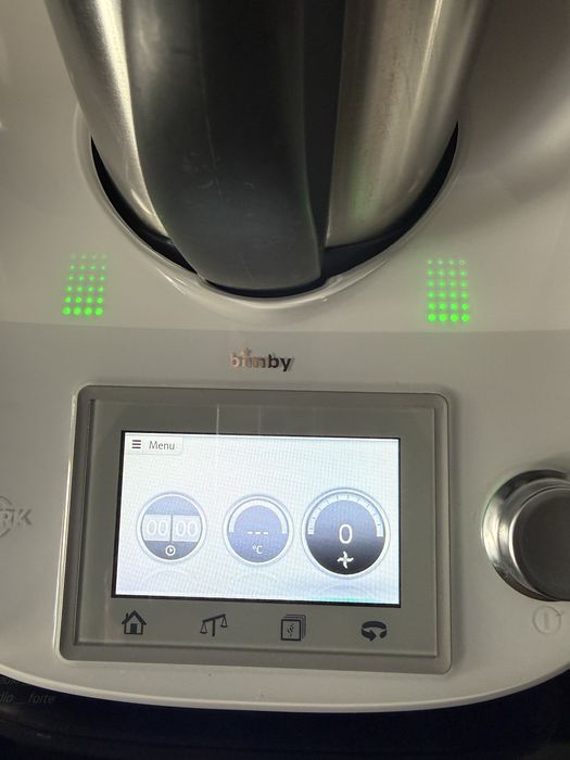 Bimby TM5 com acessórios