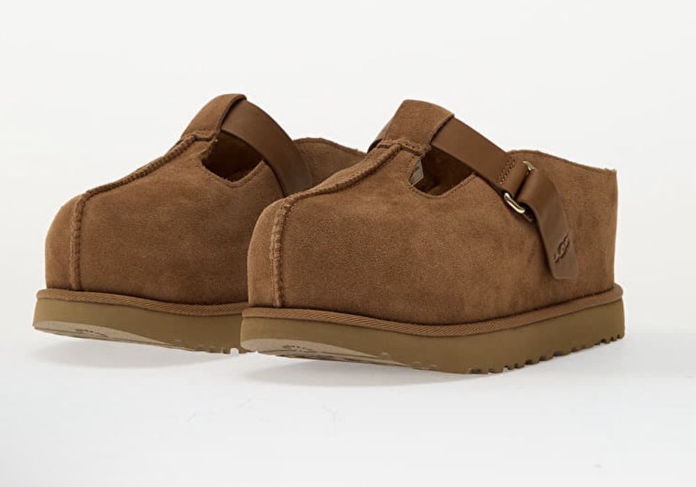 Продам клоги UGG
