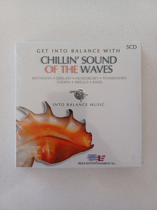 Caixa 5 Cd's Chillin' Sound of The Waves