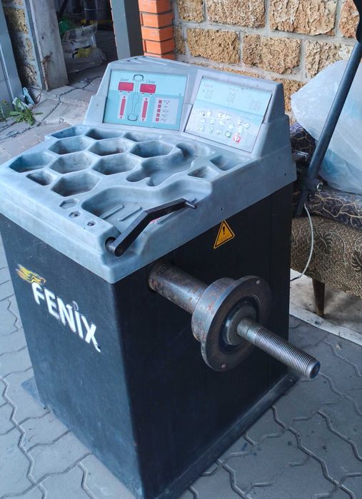 Продам балансировочний станок.