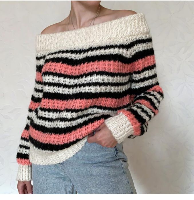 Свитер женский, оверсайз.