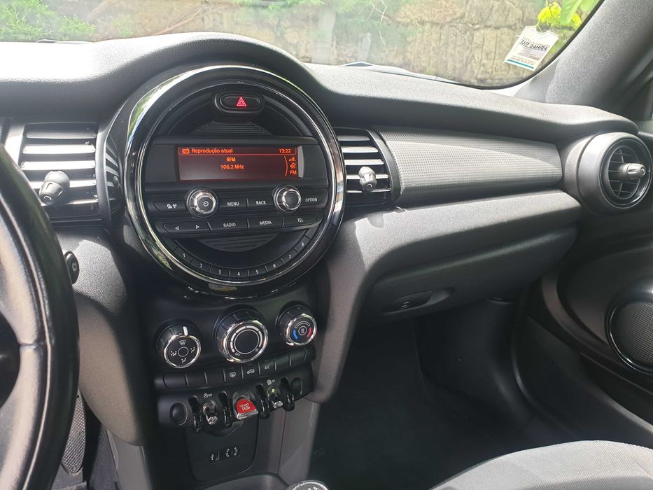 MINI Cabrio Cooper D