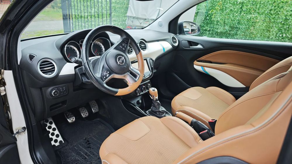 Opel Adam