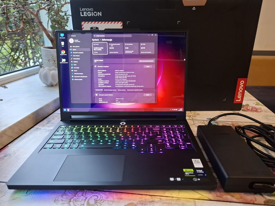 Laptop Gaming Lenovo Legion 7 Pro RTX 5080 / Ultra 9 275HX/ 64 GB RAM / Samsung 9100 PRO 4 TB / OLED 240 Hz GWARANCJA 40 miesięcy
