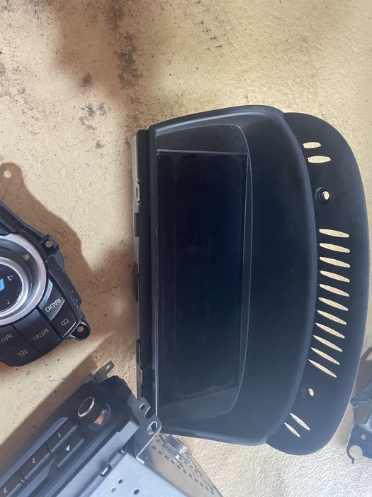 Бмв е90  сіс навігація