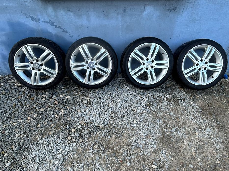 Opony z felgami 245/45 R17