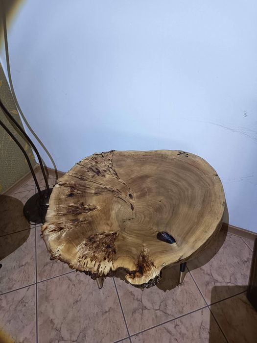 Stolik kawowy drewno z czeczotą