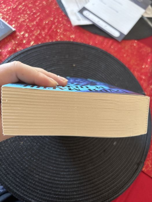 Книжки на русском ,, Буря магии и пепла’’