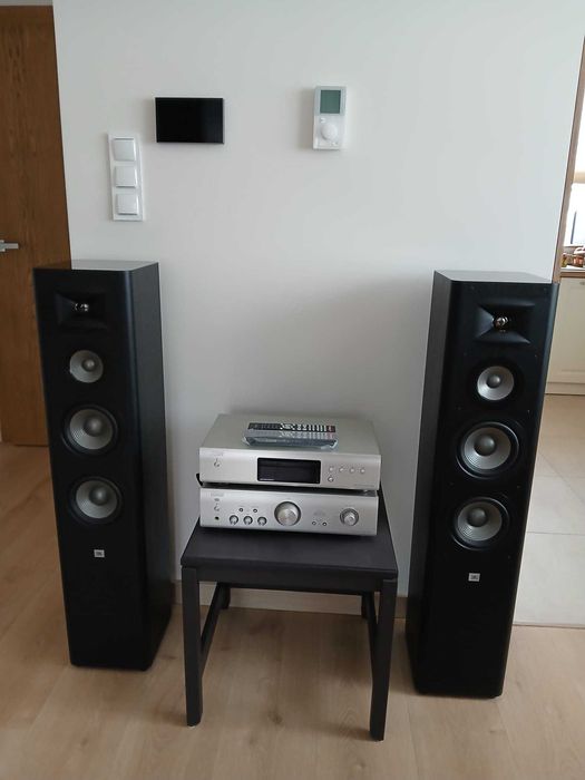 Wysokiej klasy głośniki marki JBL Studio -280