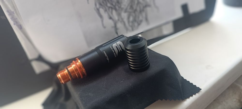 EQUALISERTM Proton професійна машинка для тату