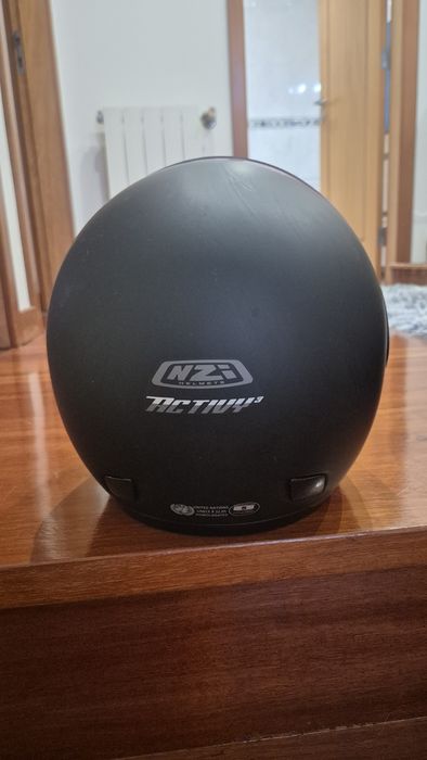 Capacete NZI Activy 3 Integral – Como novo -  17€