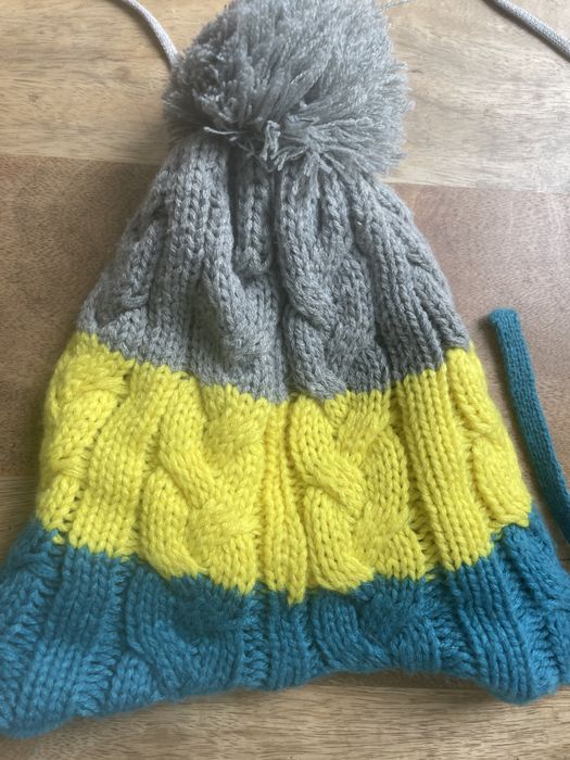 3 czapki zimowe rozmiar ok 48 cm