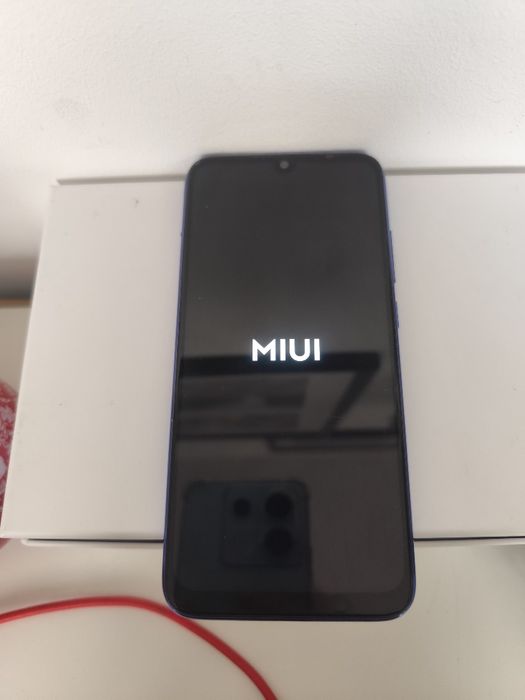 Redmi note 7 4/64 GB niebieski gradientowy stan dobry + / bdb -