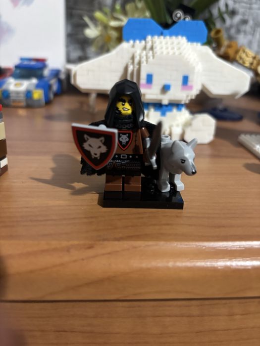 Мініфігурка 27 серії wolfpack beastmaster