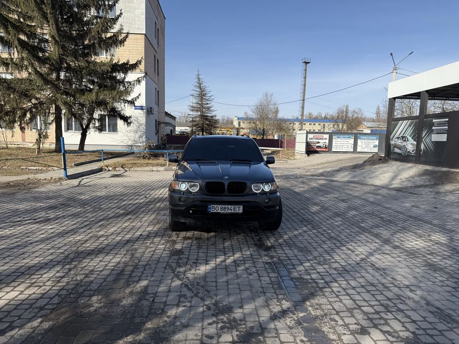 BMW X5 E53.