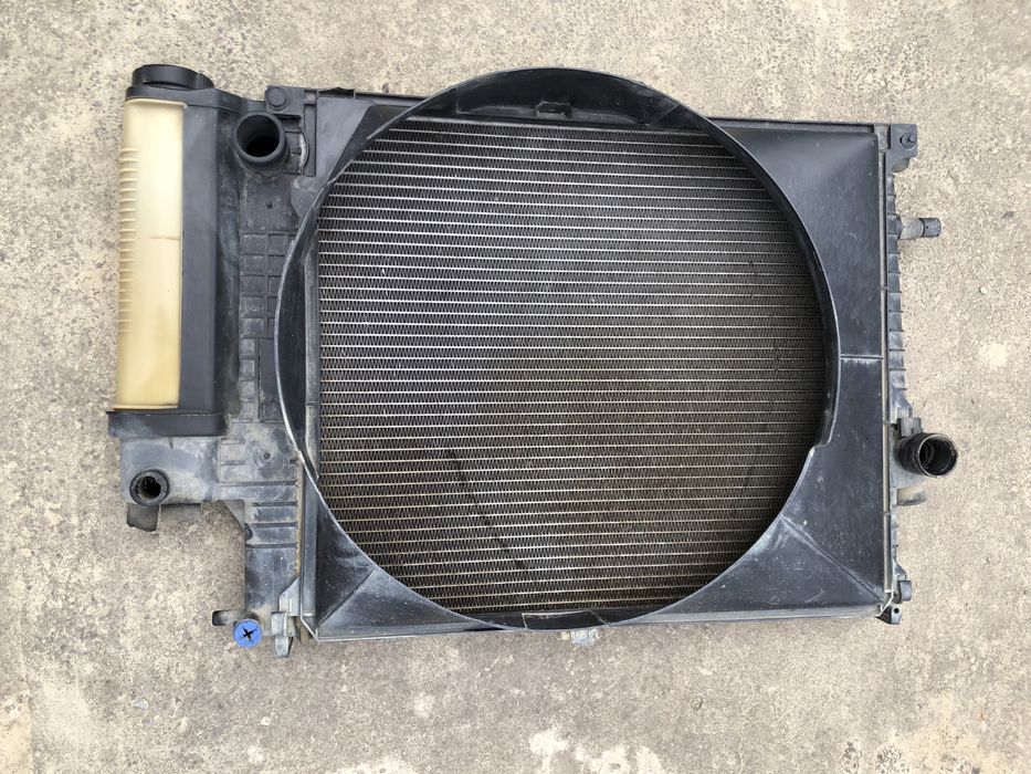 Радіатор BMW E34 M50