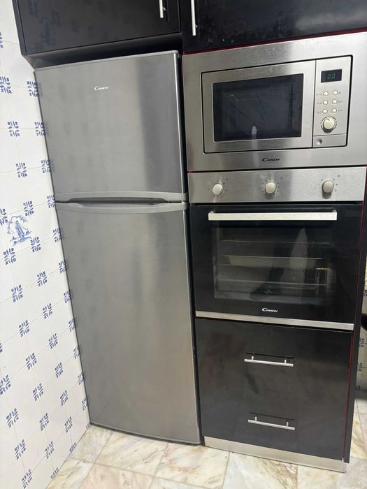 eletrodomésticos cozinha e mesa c/ cadeiras