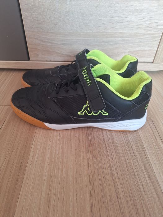 Buty sportowe halówki rozmiar 38