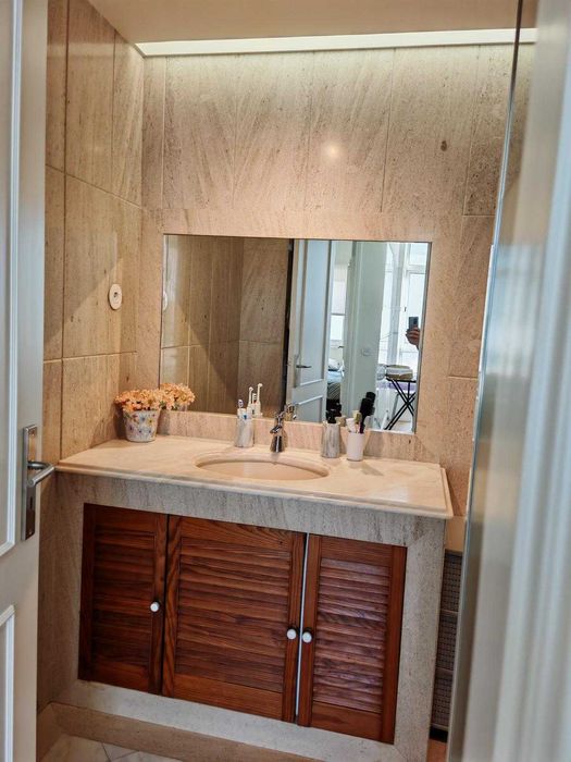 Quarto na Rua Duque Saldanha, 8