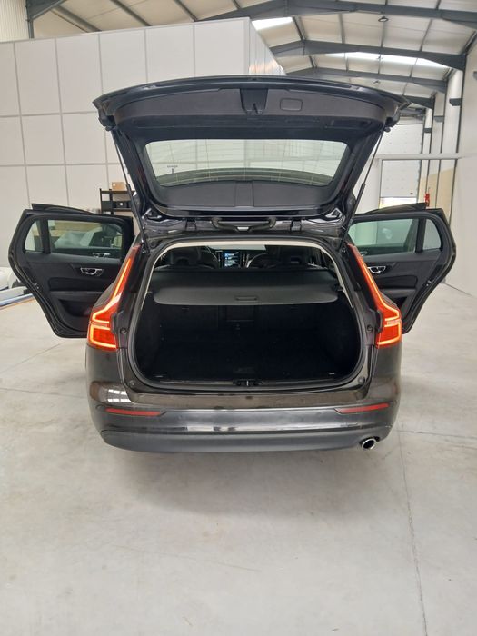 Vendo volvo V60 sempre mantida na Triauto