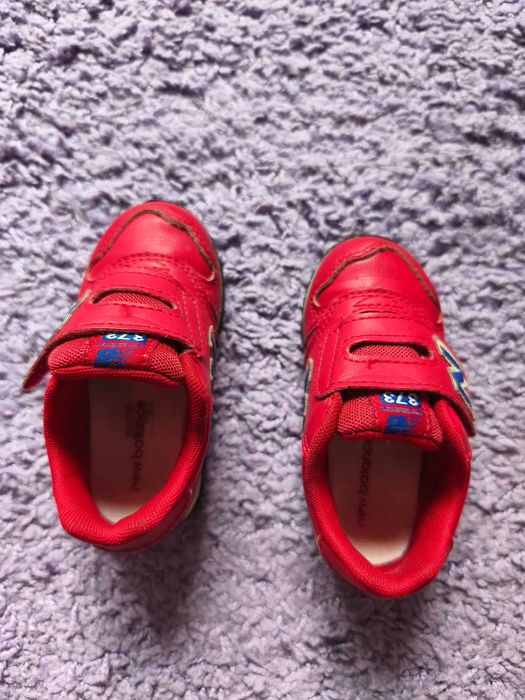 Sapatilhas New Balance Vermelhos 22 1/2