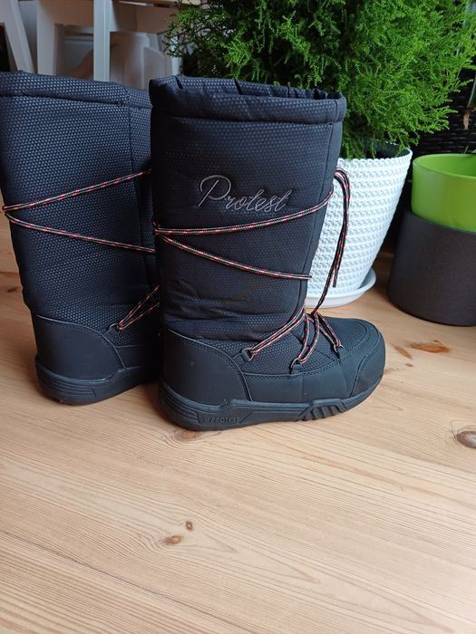 Buty zimowe protest. 38 rozm.