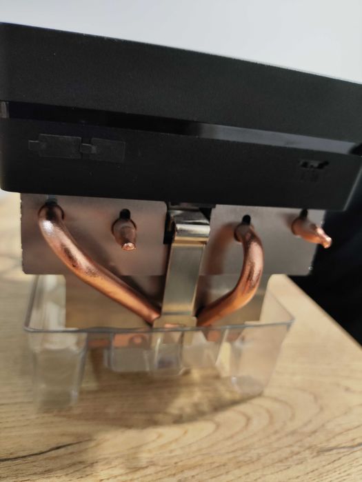 Chłodzenie CPU AMD Wraith Prism