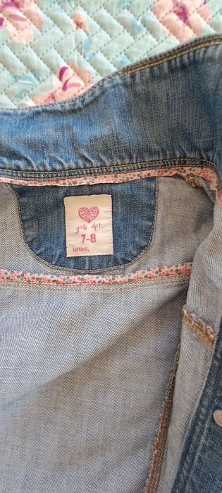 Blusao ganga menina 7/8 anos
Marca Lefties