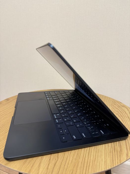 MacBook Air 13” M2 2022