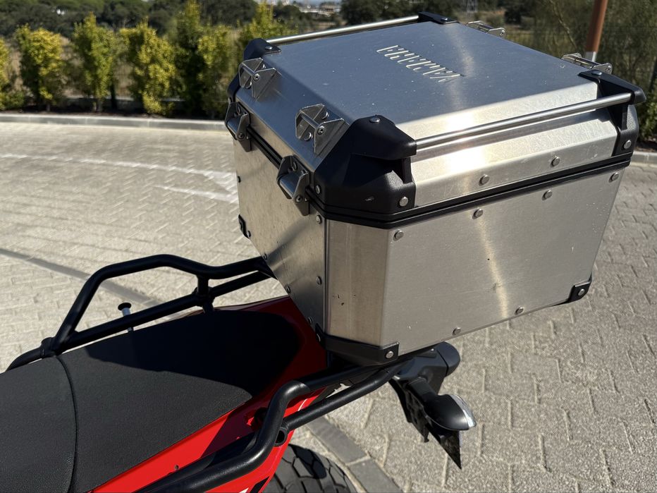 Tenere 700 rebaixada (ver descrição)