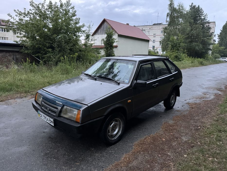 Продам Ваз 2109 чистий бензин.