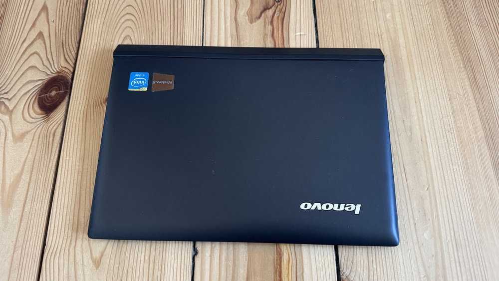 Lenovo Miix 3 -1030 10" tablet / laptop 2w1 + klawiatura Windows 10