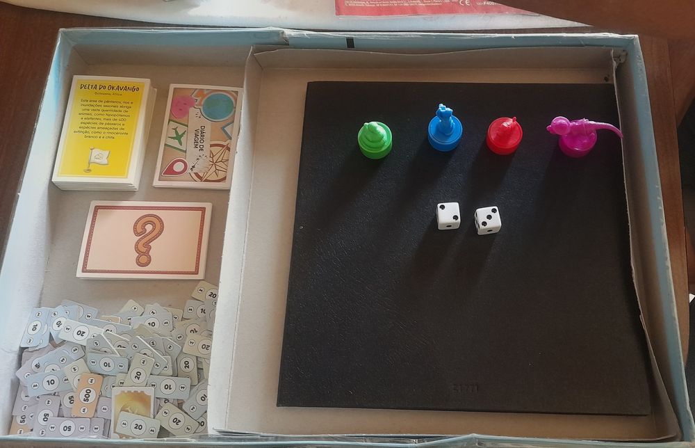 Monopólio Viaja pelo Mundo - Monopoly World Tour / Incompleto