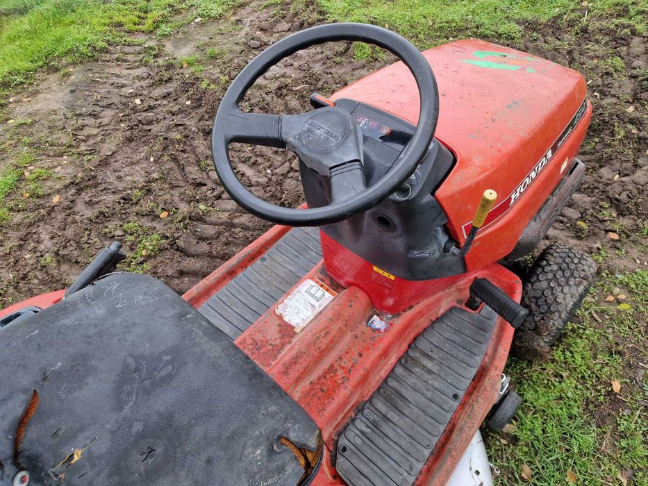 Trator / Corta Relva Honda 4514