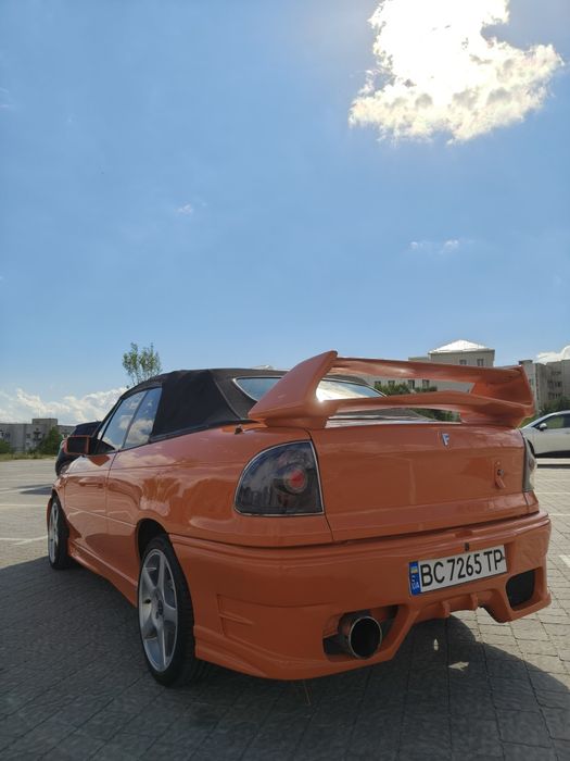 Opel Astra F кабріолет