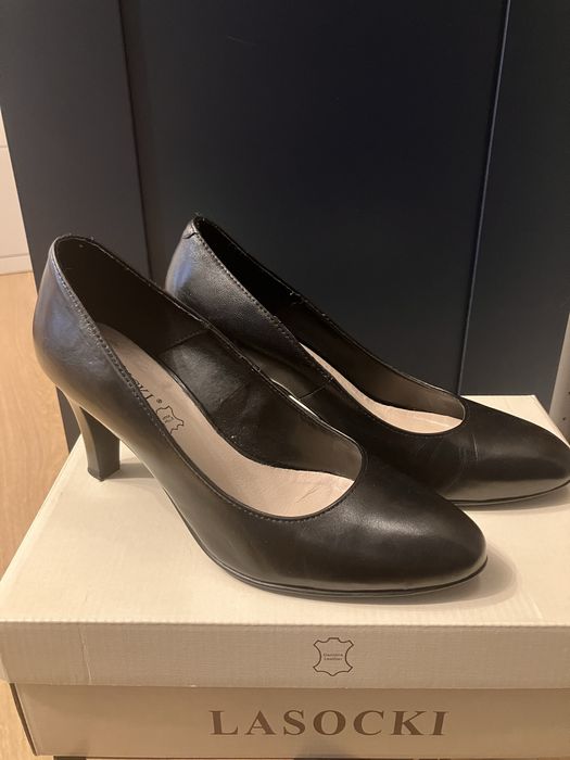 Buty na obcasie 37
