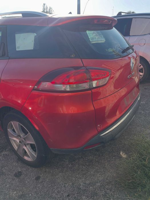 RENAULT CLIO IV CARRINHA 2013 PARA PEÇAS