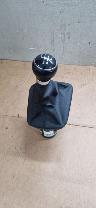 Gałka zmiany biegów mieszek vw golf Plus