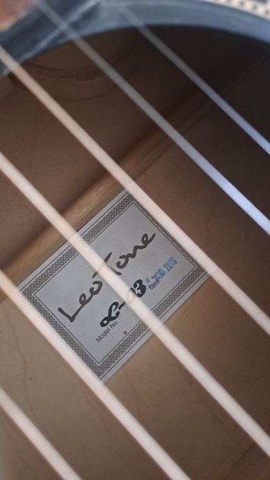 Гитара акустическая