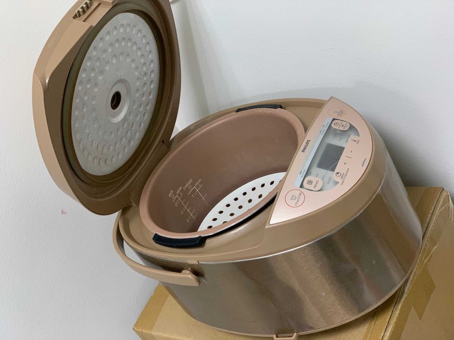 Мультиварка Philips HD3067/03 (полный комплект)