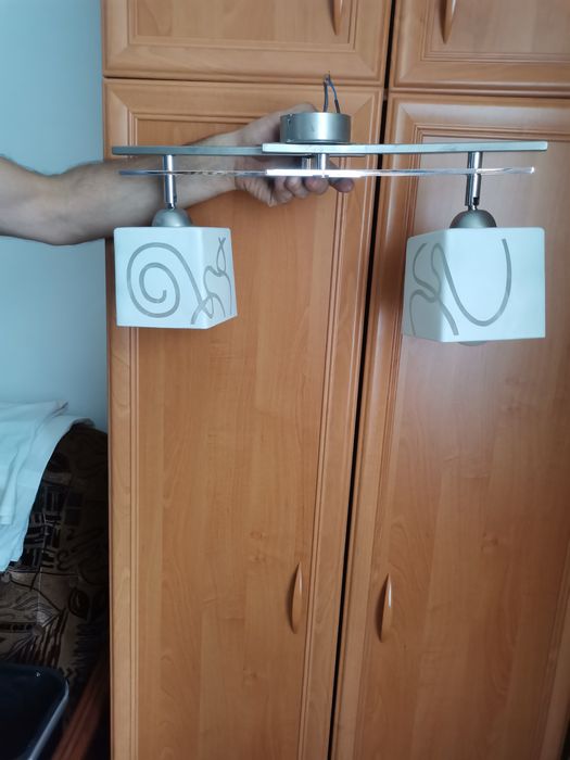 Żyrandol w idealnym stanie