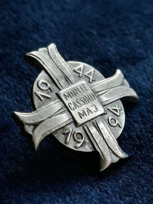 Odznaka 50 lecia Bitwy o Monte Cassino (1994)