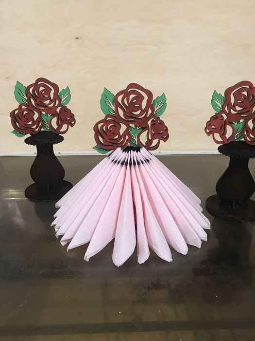 Серветниця з дерева. Салфетница