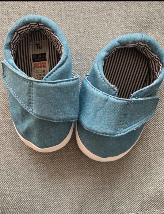 Buciki Buty niechodki 12-18m nowe